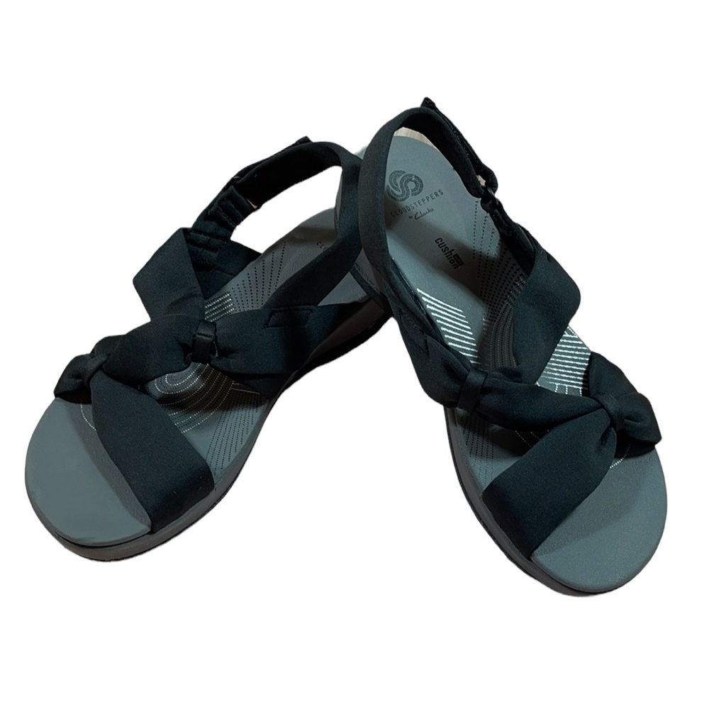 Clarks cloud steppers sandals, new, size 8, black